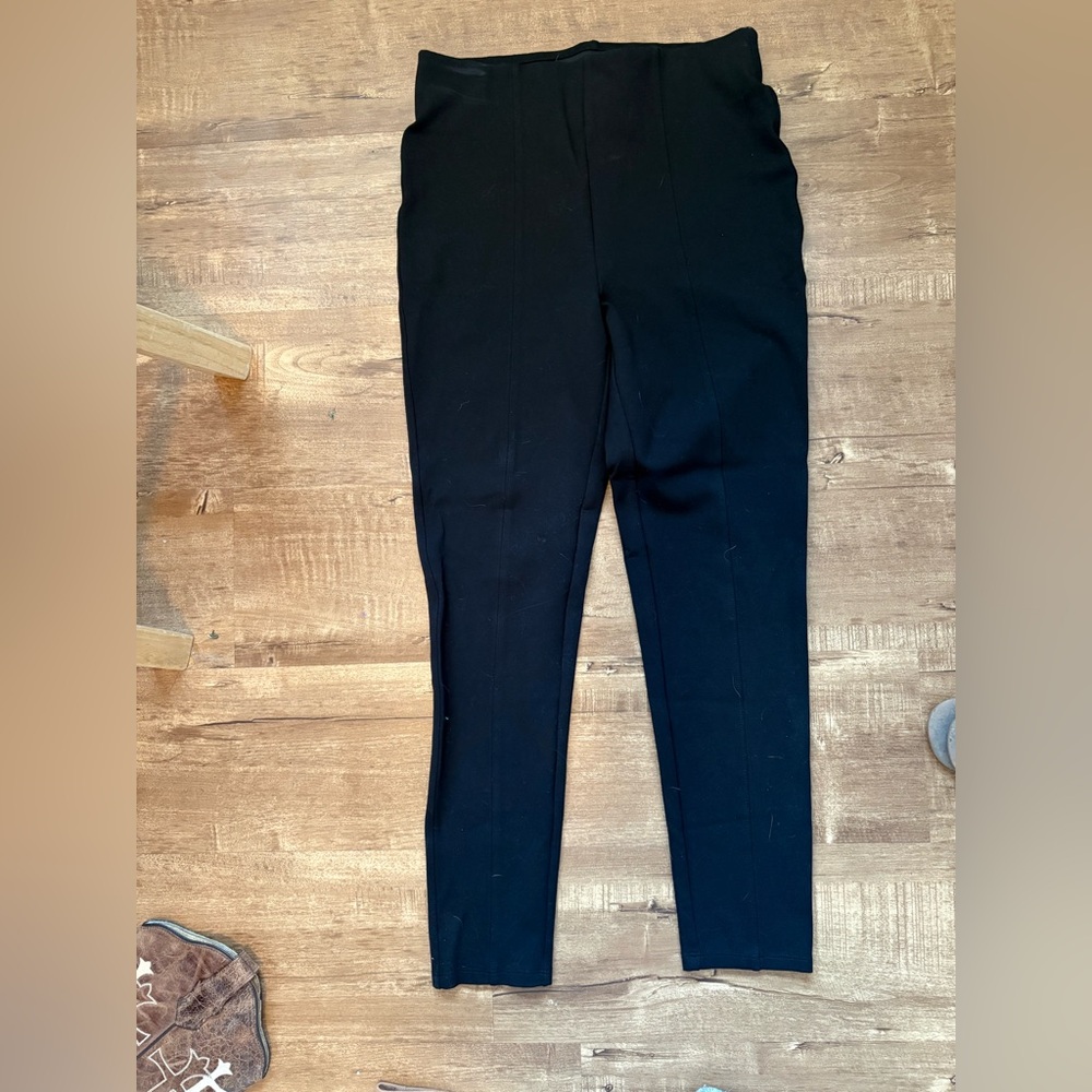 Old Navy Women's Black Slim Leggings